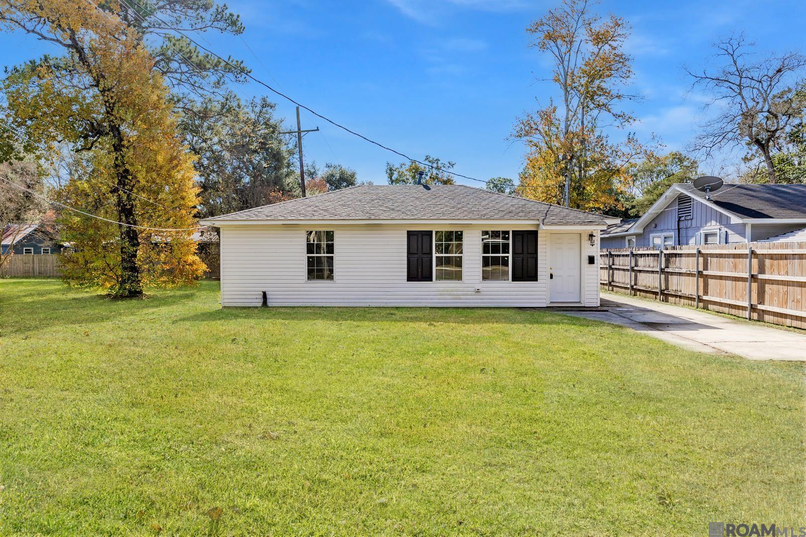 811 Avenue D, Port Allen, LA, 70767