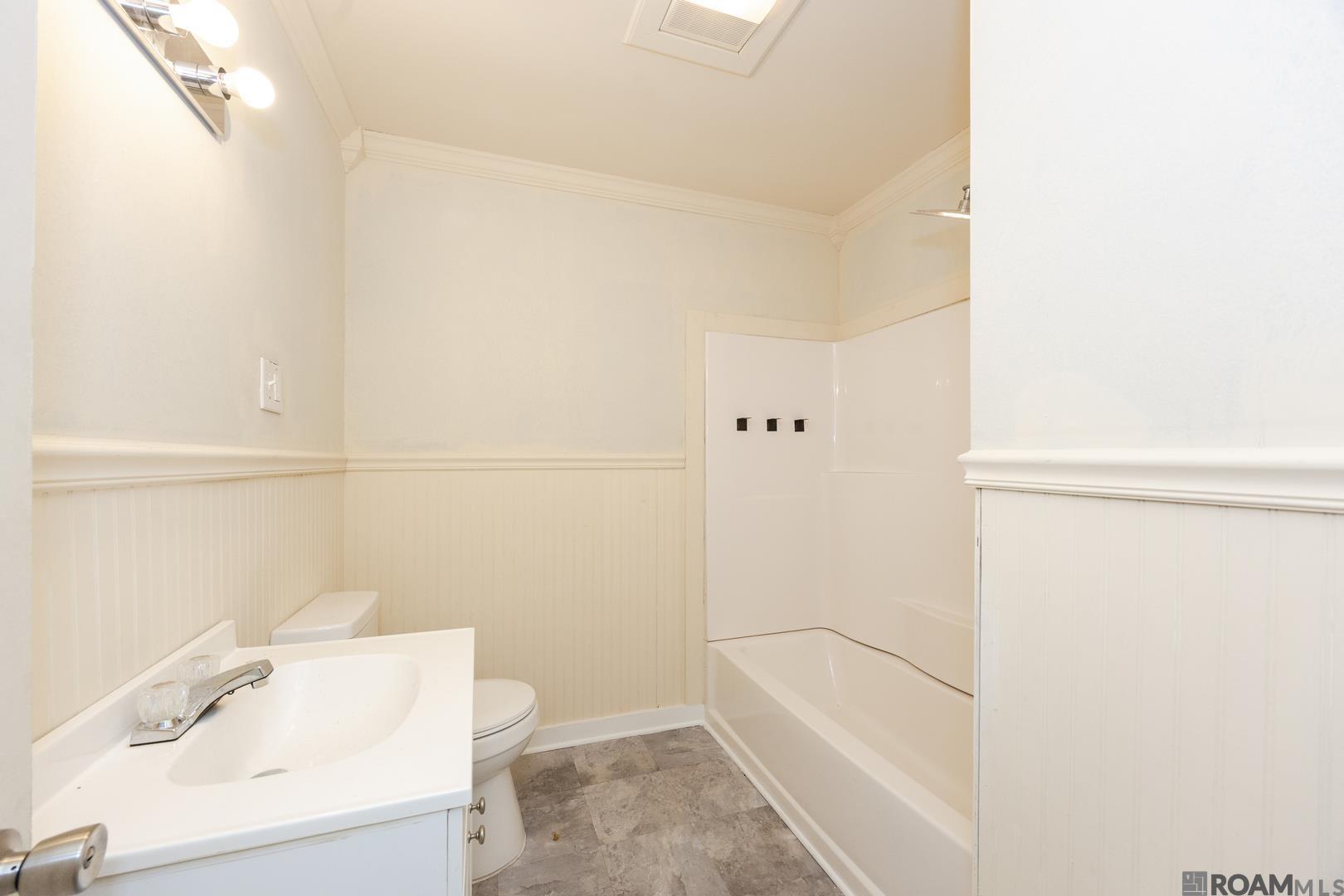 811 Avenue D, Port Allen, LA, 70767