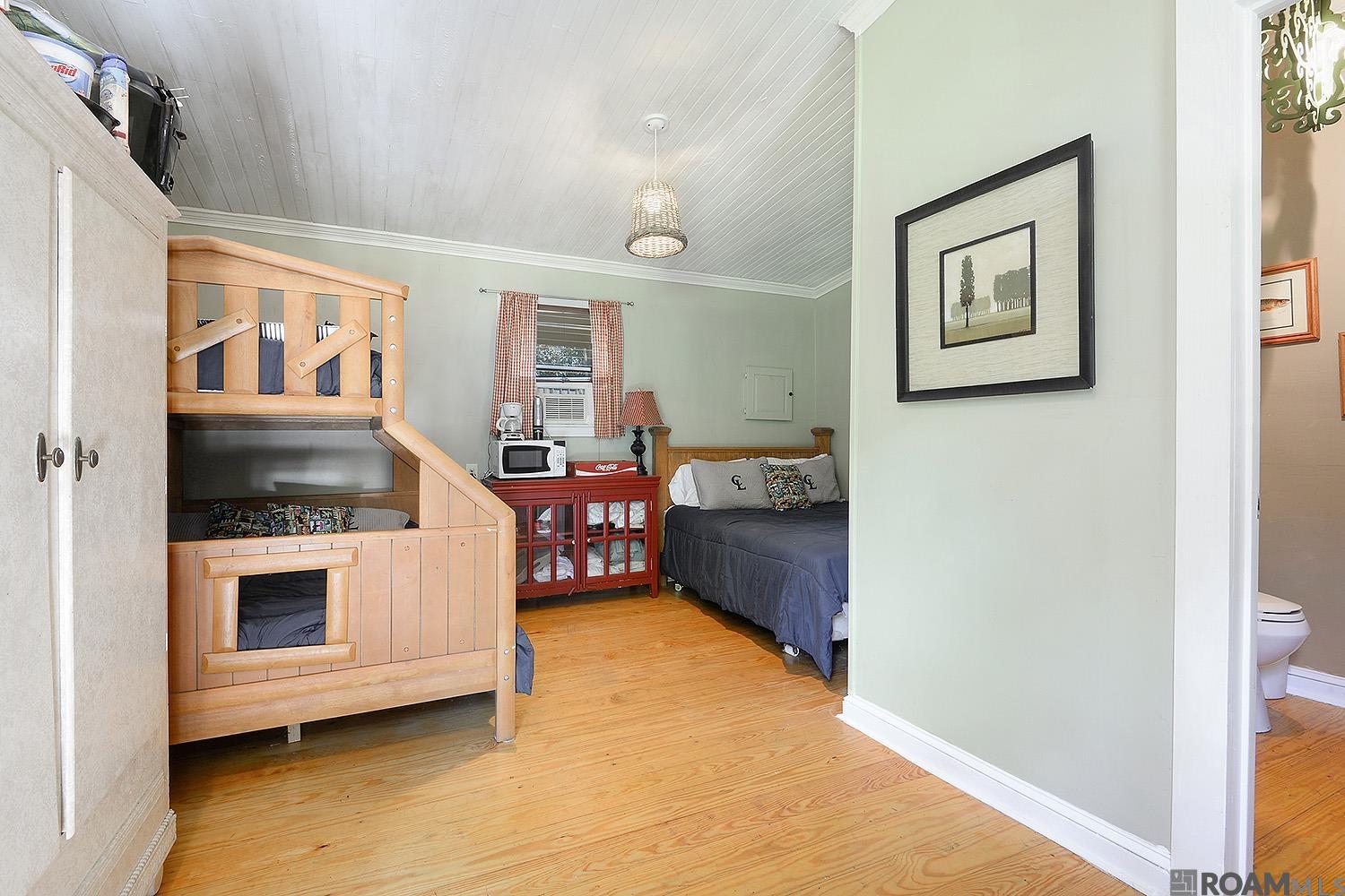 1558 Tommy Whitaker Rd, St Francisville, LA, 70775