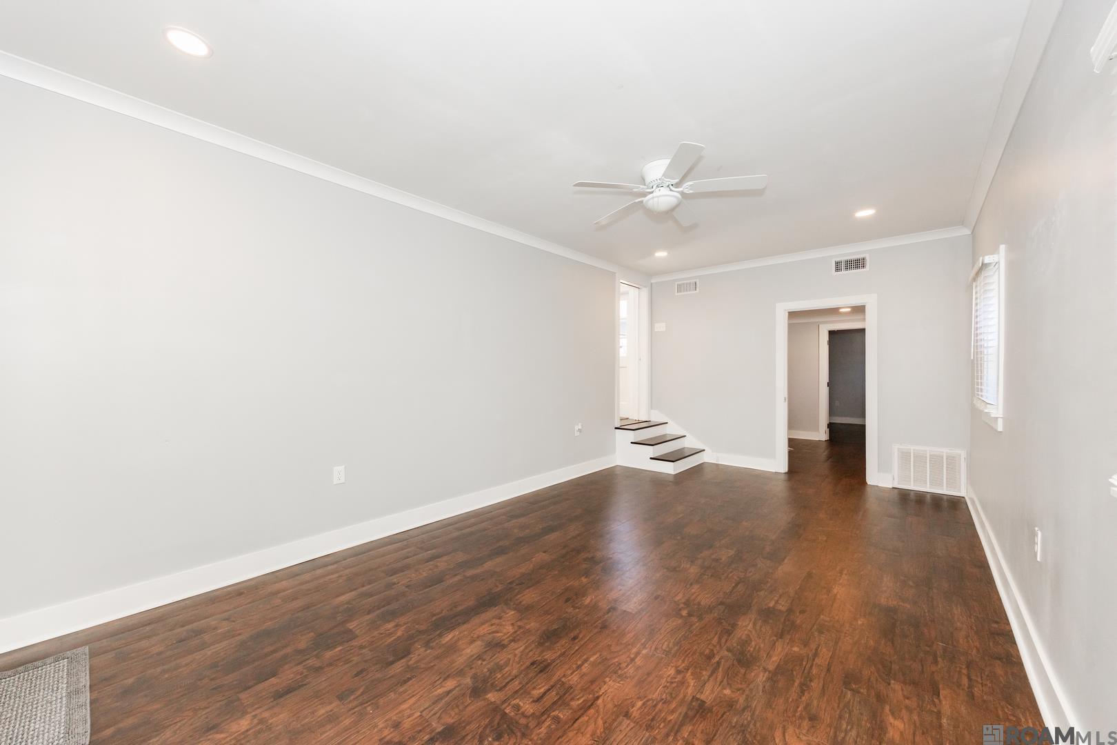 423 Avenue E, Port Allen, LA, 70767