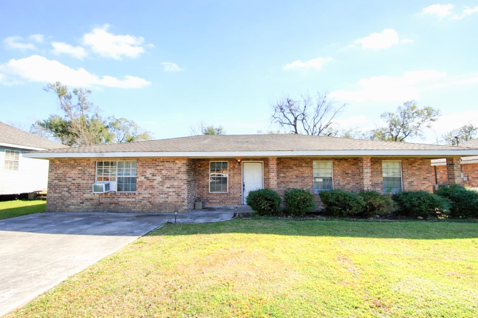 4691 Hwy 1, Raceland, LA, 70394