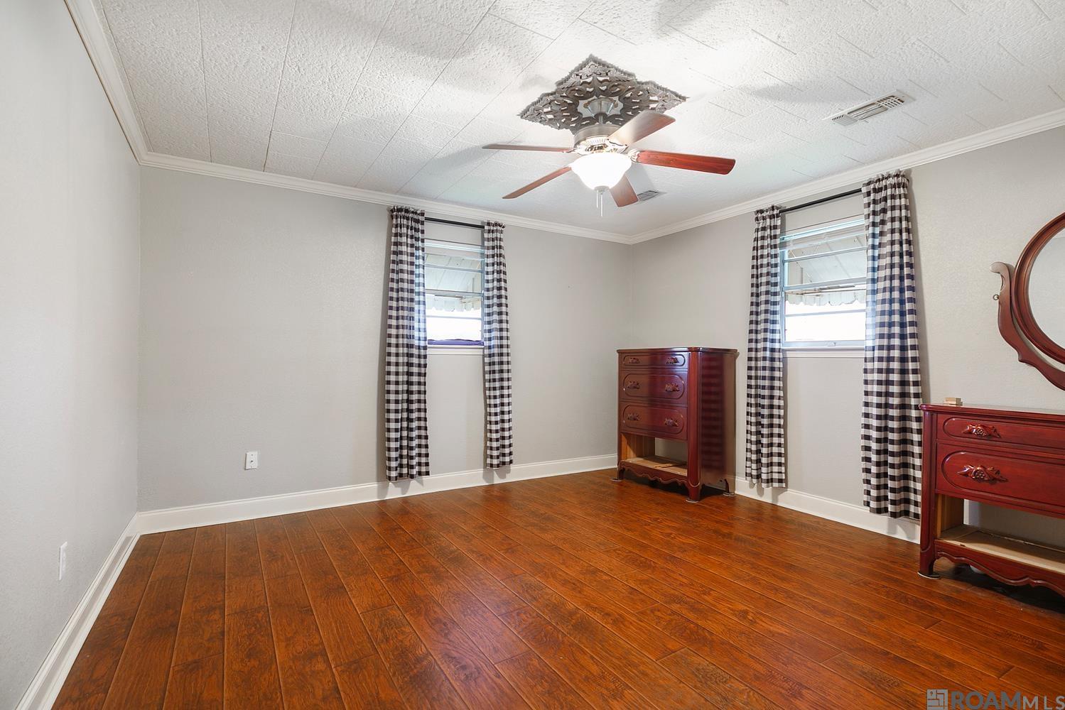 11028 Hooper Rd, Baton Rouge, LA, 70818