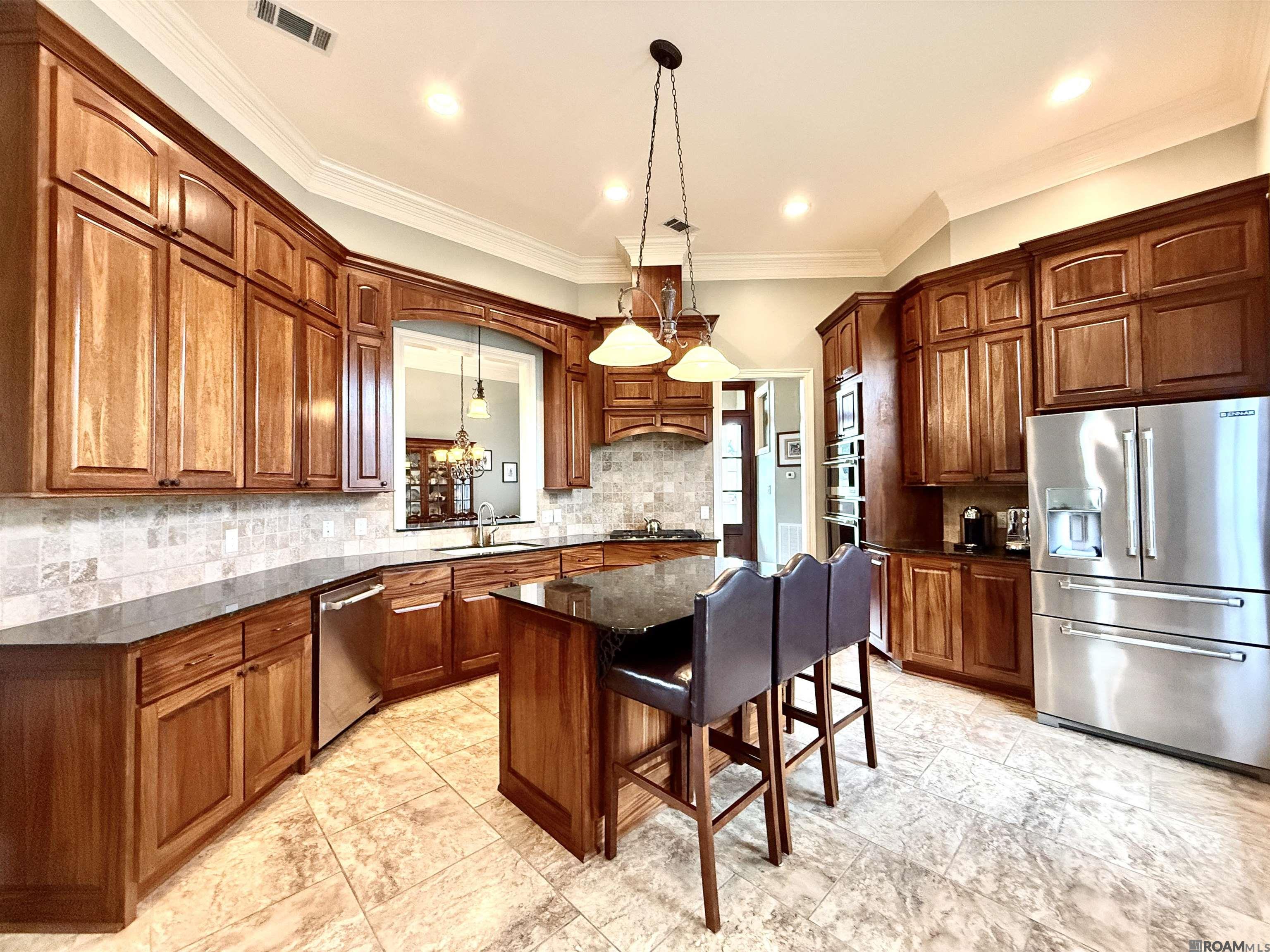 9528 Sawgrass Dr, Denham Springs, LA, 70726