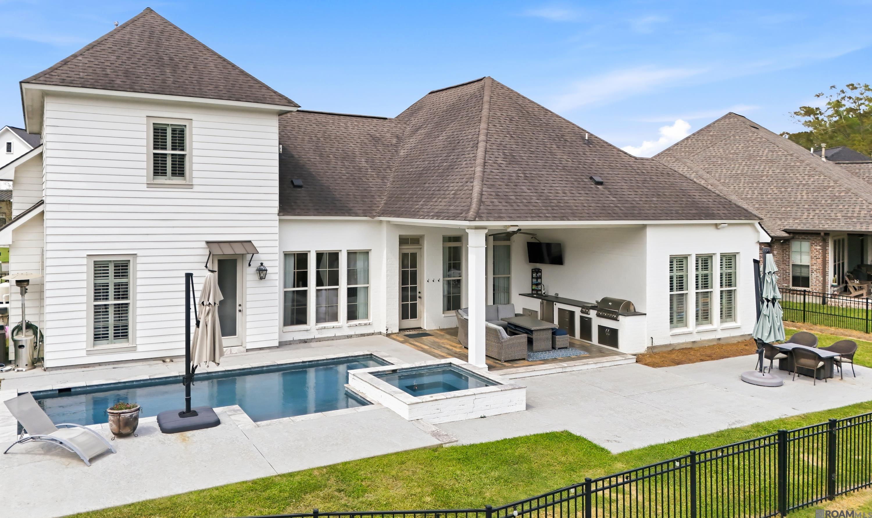 9421 St Andrews Ct, Denham Springs, LA, 70726