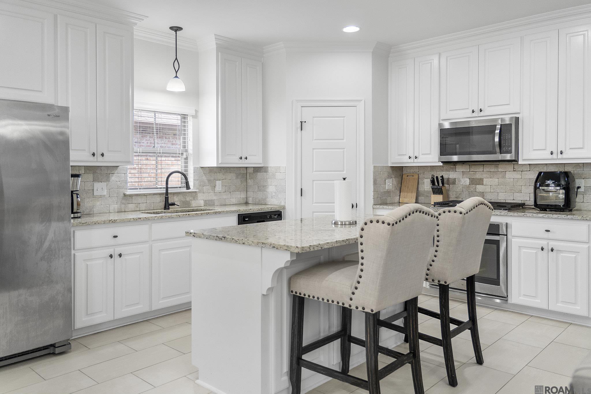 43306 Pond View Dr, Prairieville, LA, 70769