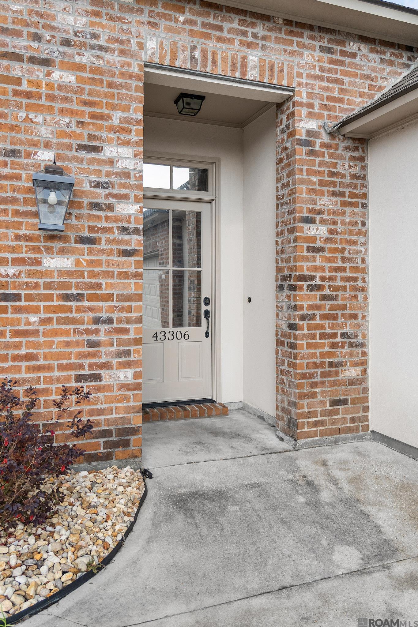 43306 Pond View Dr, Prairieville, LA, 70769