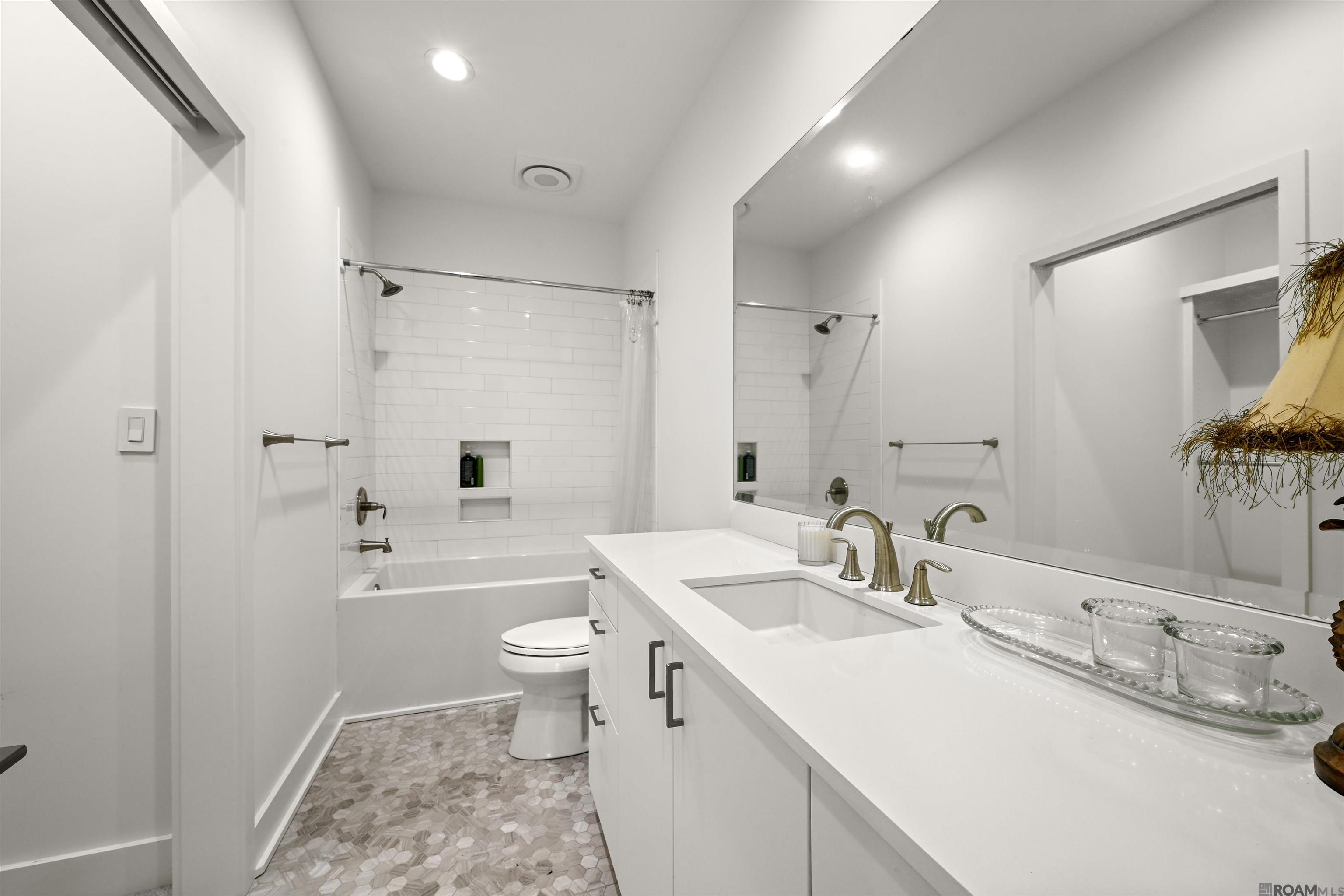 9339 Pieta Ln, Baton Rouge, LA, 70809