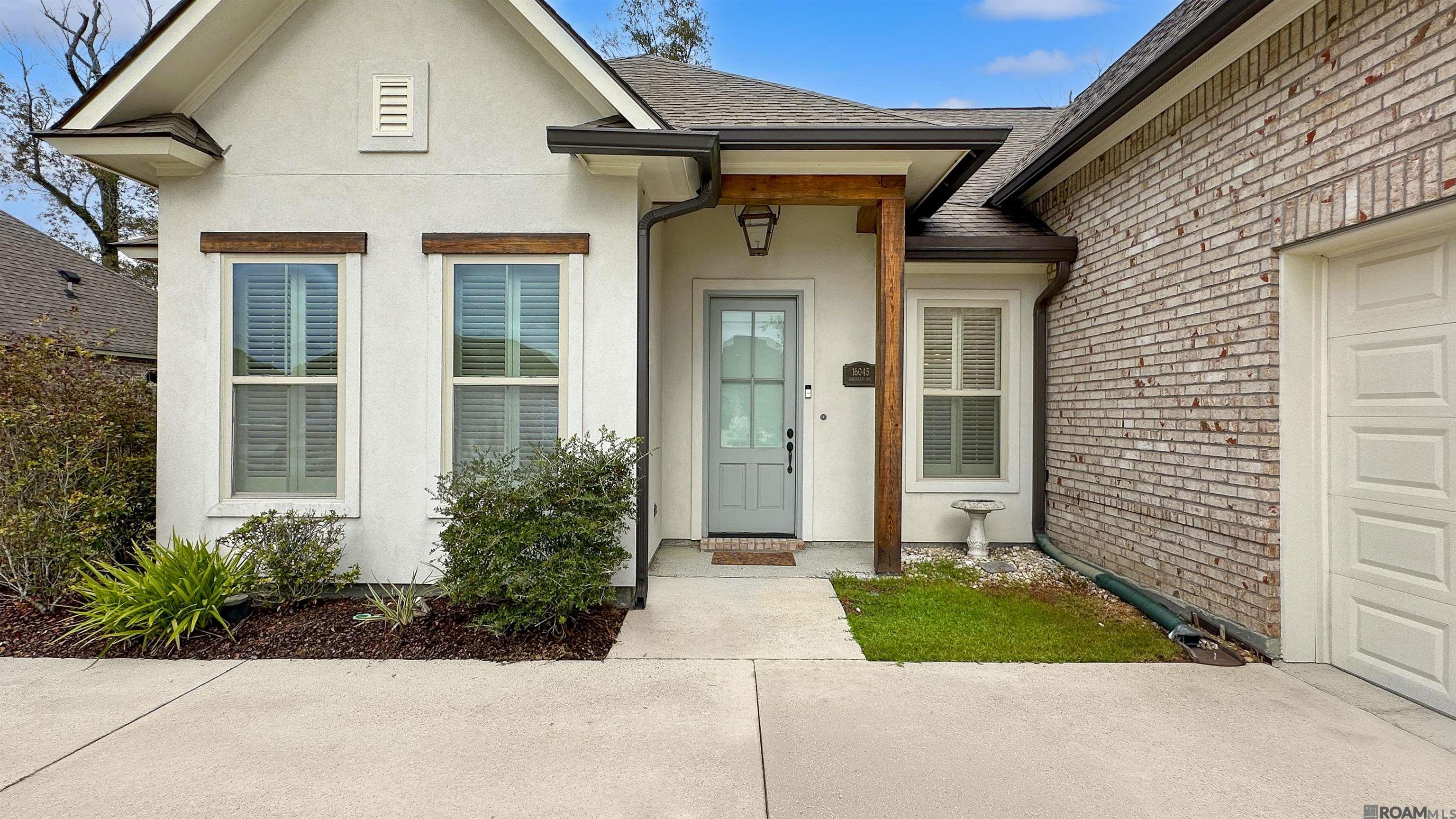 1728 N Linen Rd, Gonzales, LA, 70737