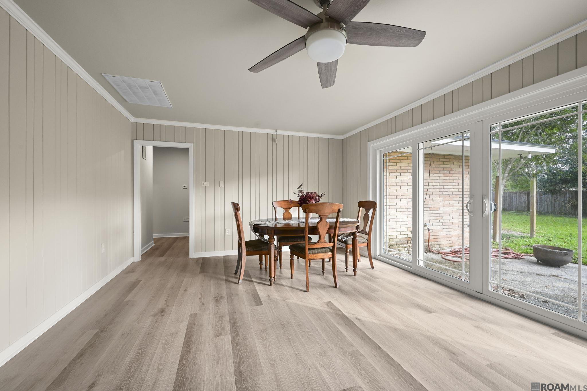 555 Woodhaven St, Baton Rouge, LA, 70815