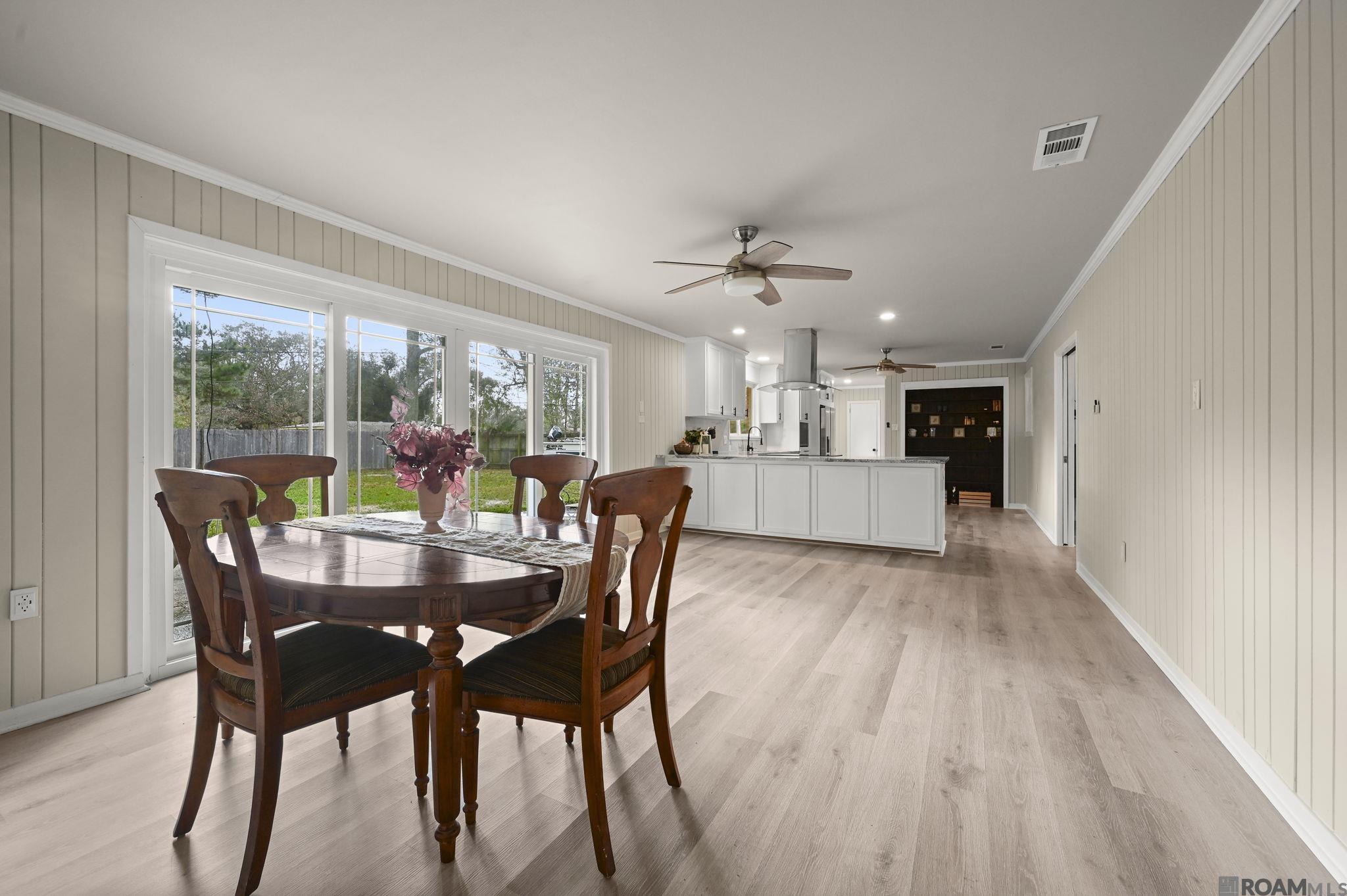 555 Woodhaven St, Baton Rouge, LA, 70815