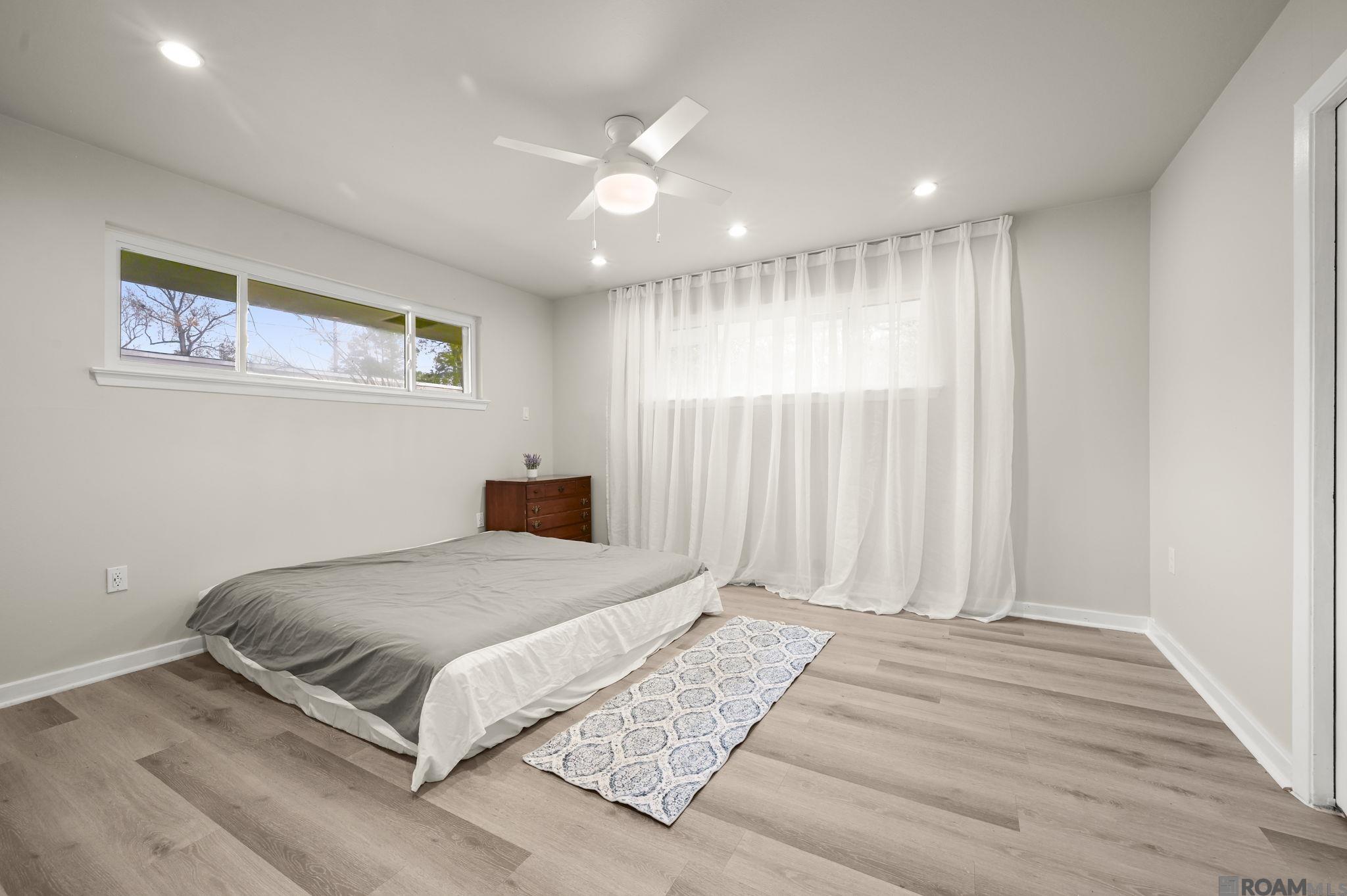 555 Woodhaven St, Baton Rouge, LA, 70815