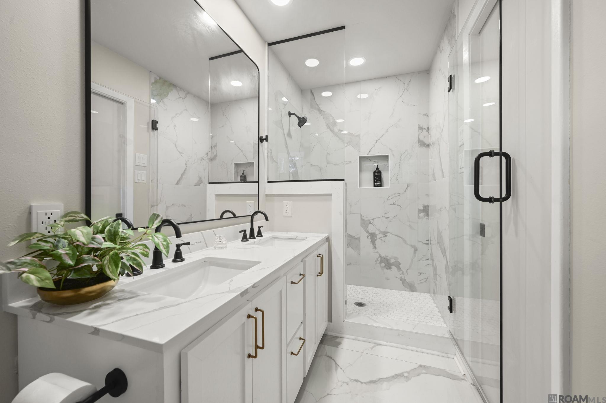 555 Woodhaven St, Baton Rouge, LA, 70815