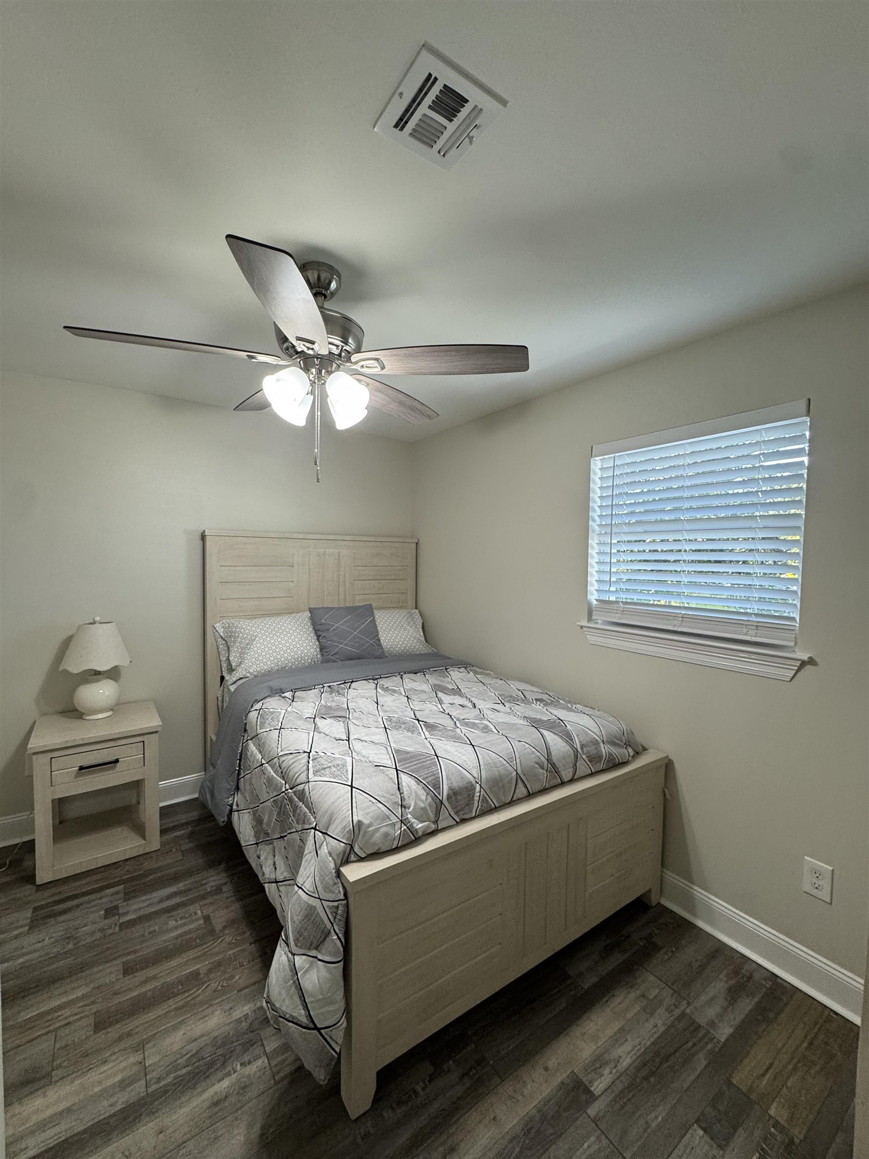 165 Grape Ln, Grand Isle, LA, 70358