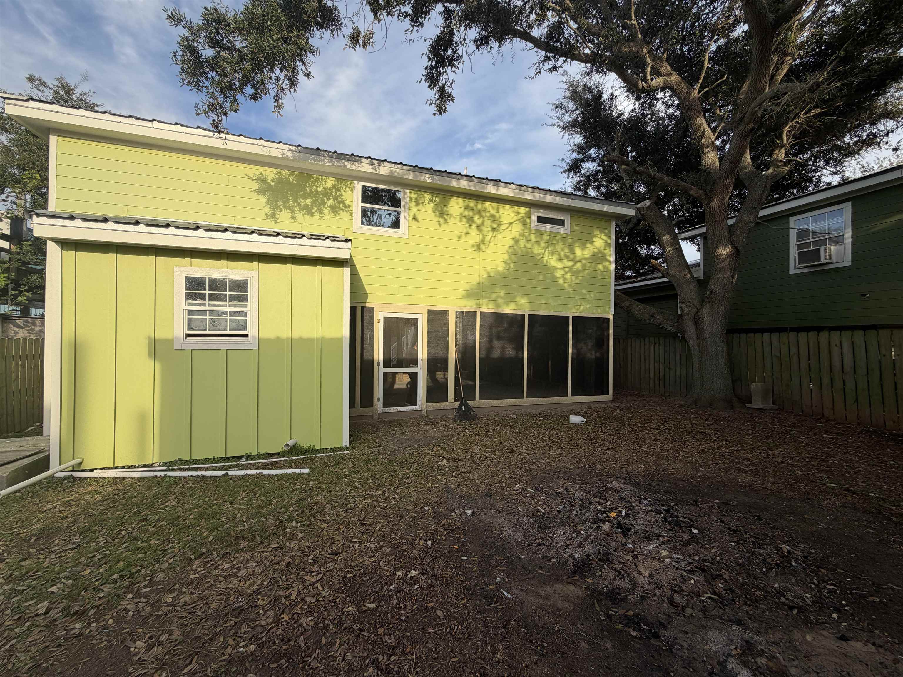 165 Grape Ln, Grand Isle, LA, 70358