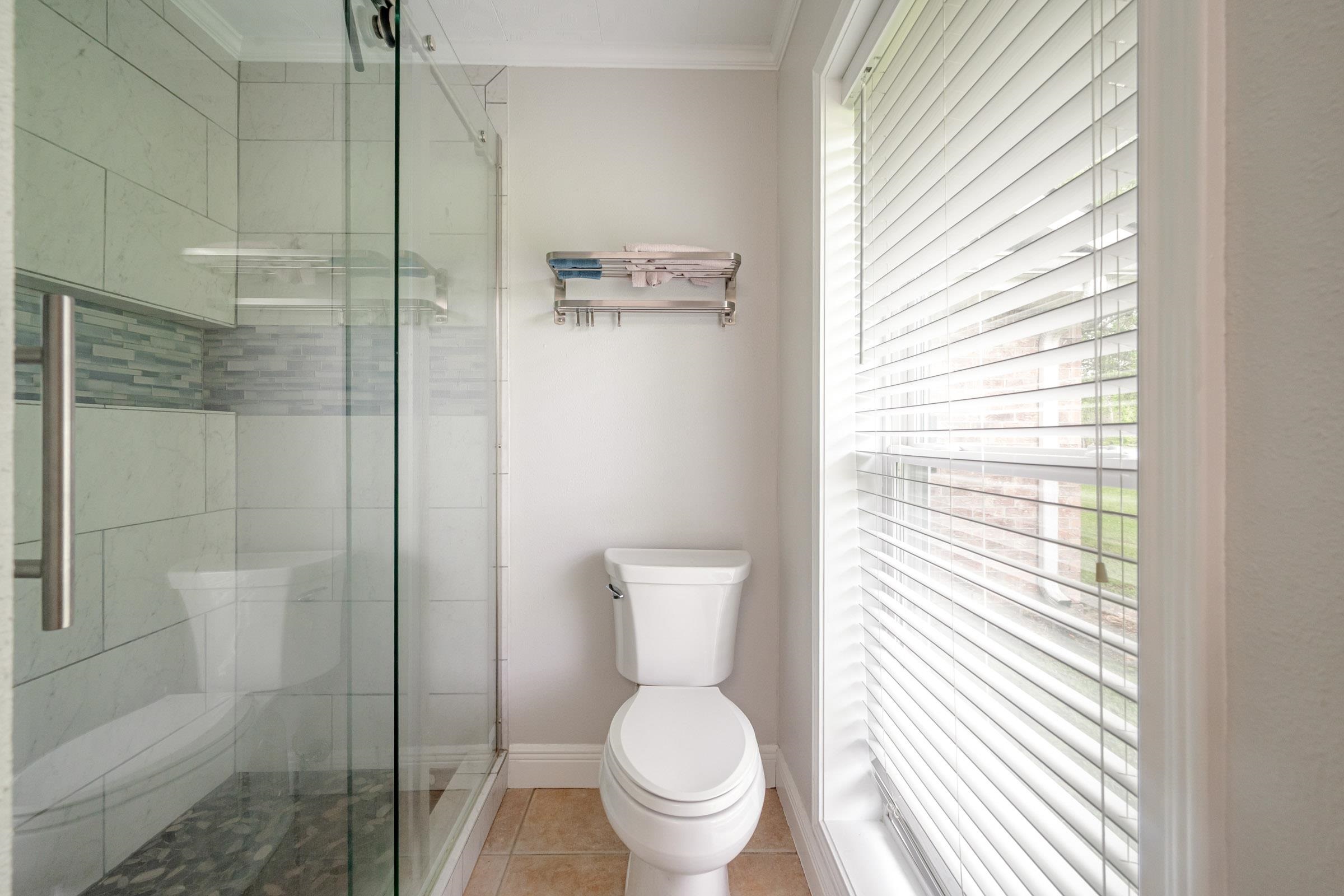 209 Country Estates Drive, Houma, LA, 70364