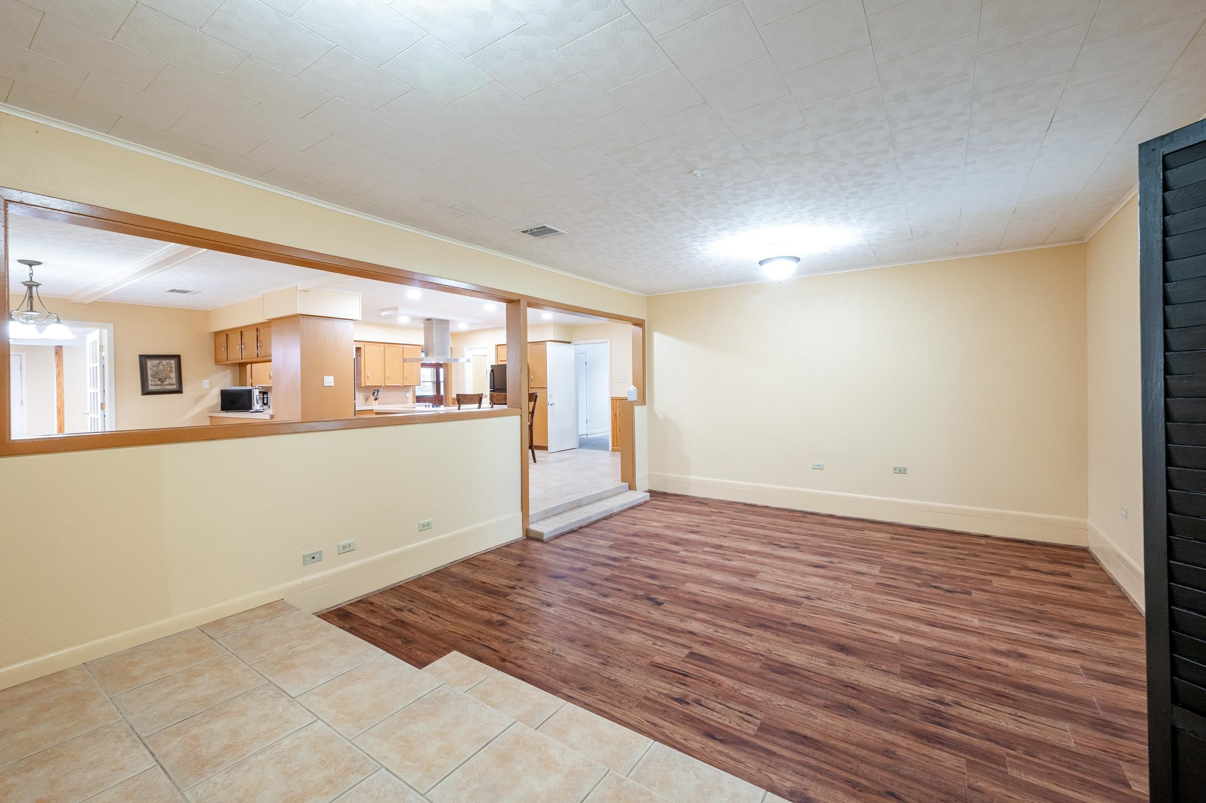 209 Country Estates Drive, Houma, LA, 70364