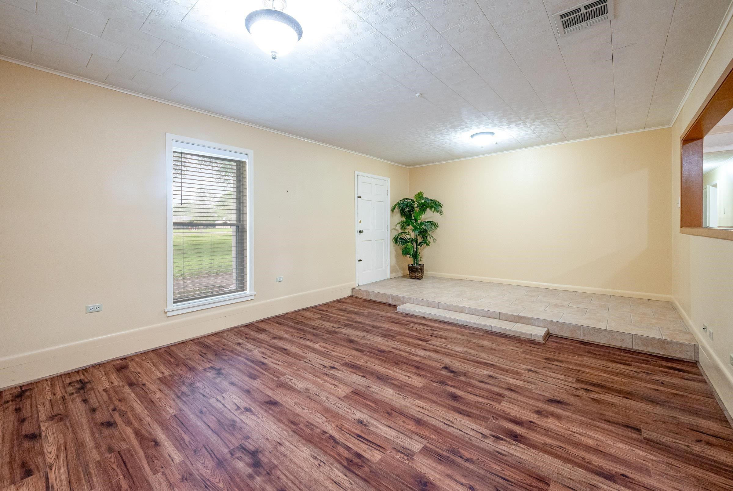 209 Country Estates Drive, Houma, LA, 70364