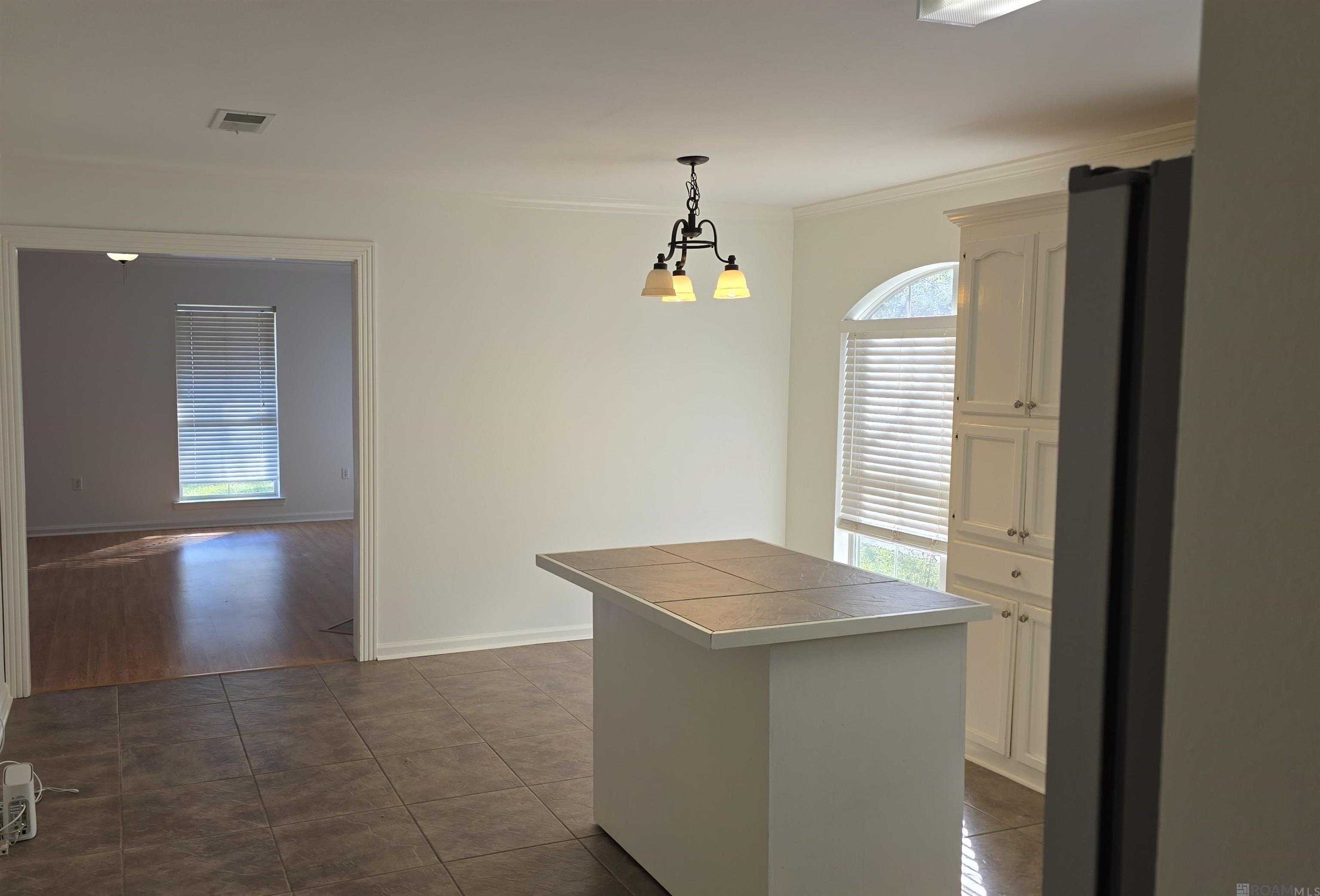 13417 Meadow Crossing Dr, Walker, LA, 70785