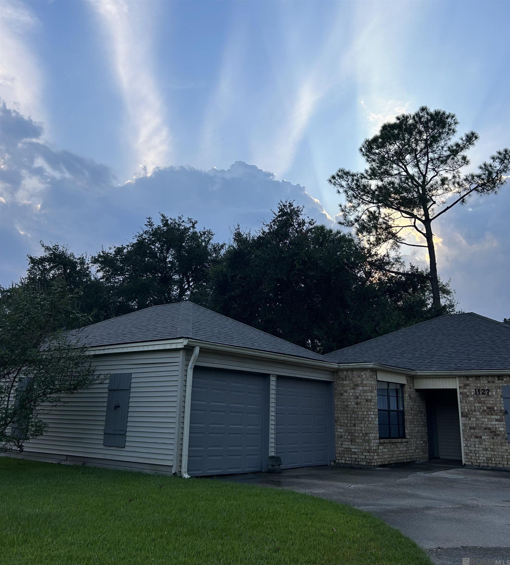 31927 Seminole Dr, Walker, LA, 70785