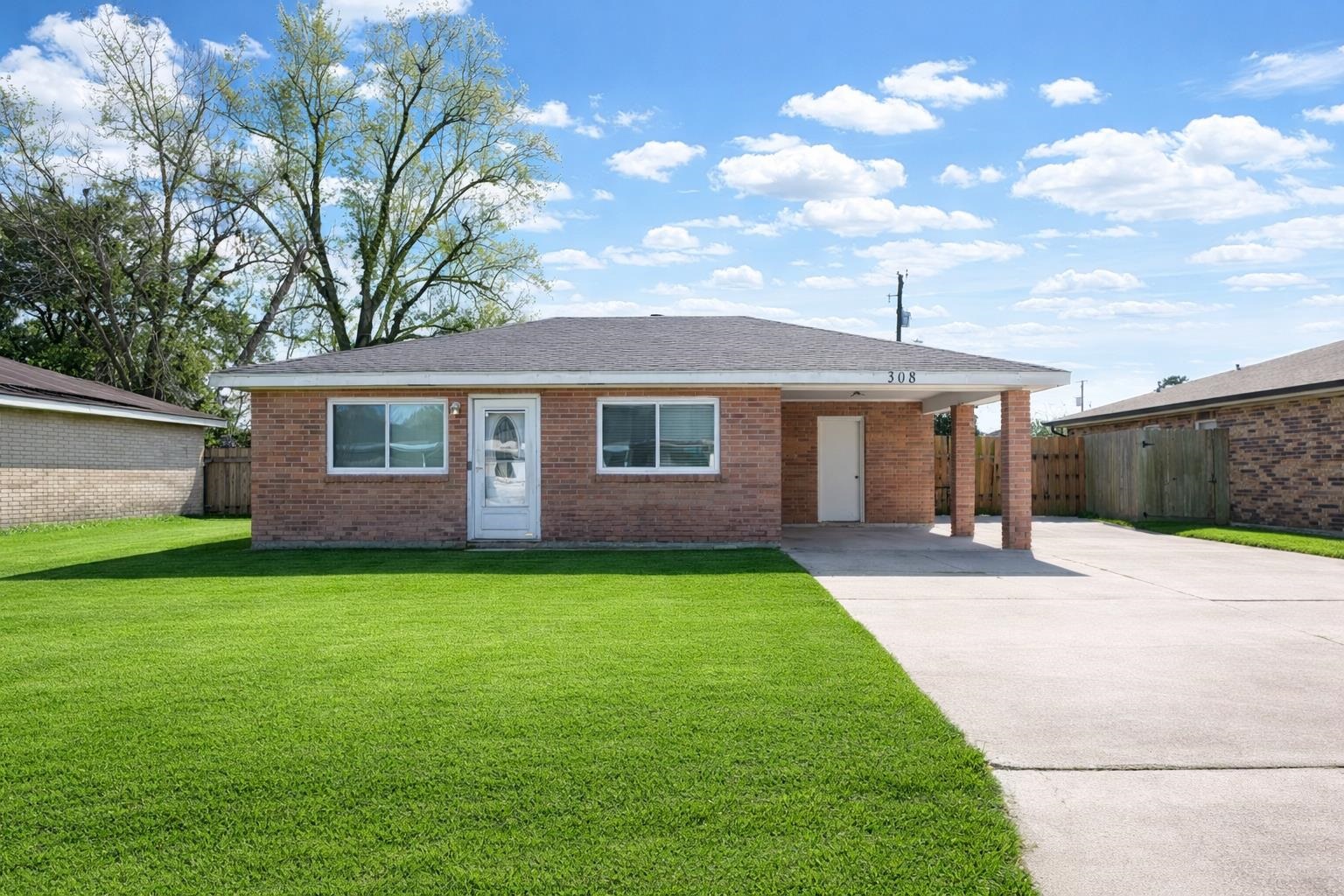 4691 Hwy 1, Raceland, LA, 70394