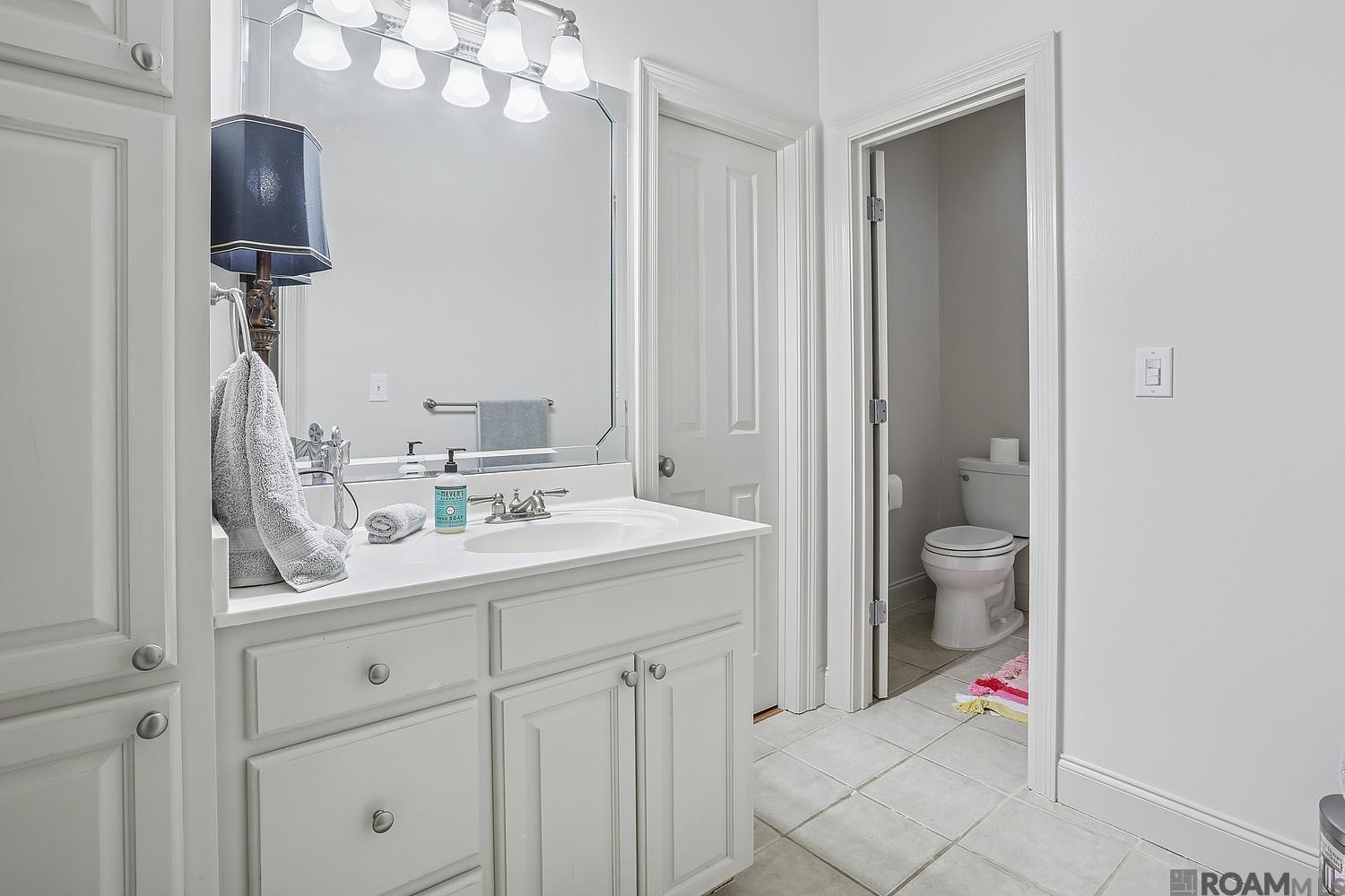 5585 La Hwy 966, St Francisville, LA, 70775