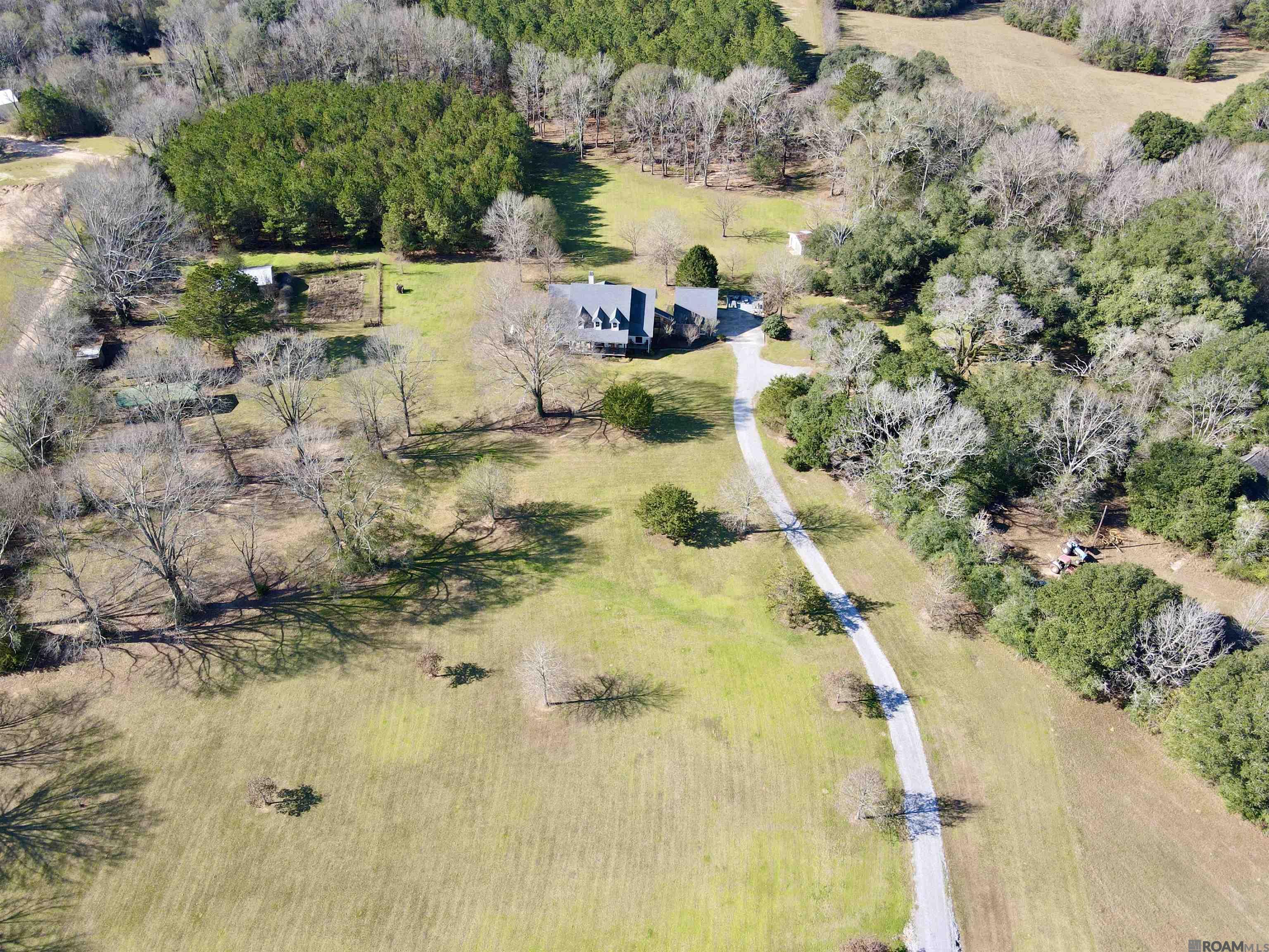 5585 La Hwy 966, St Francisville, LA, 70775
