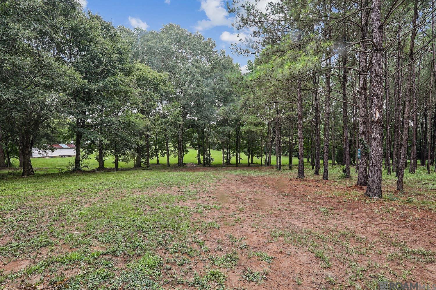 5585 La Hwy 966, St Francisville, LA, 70775