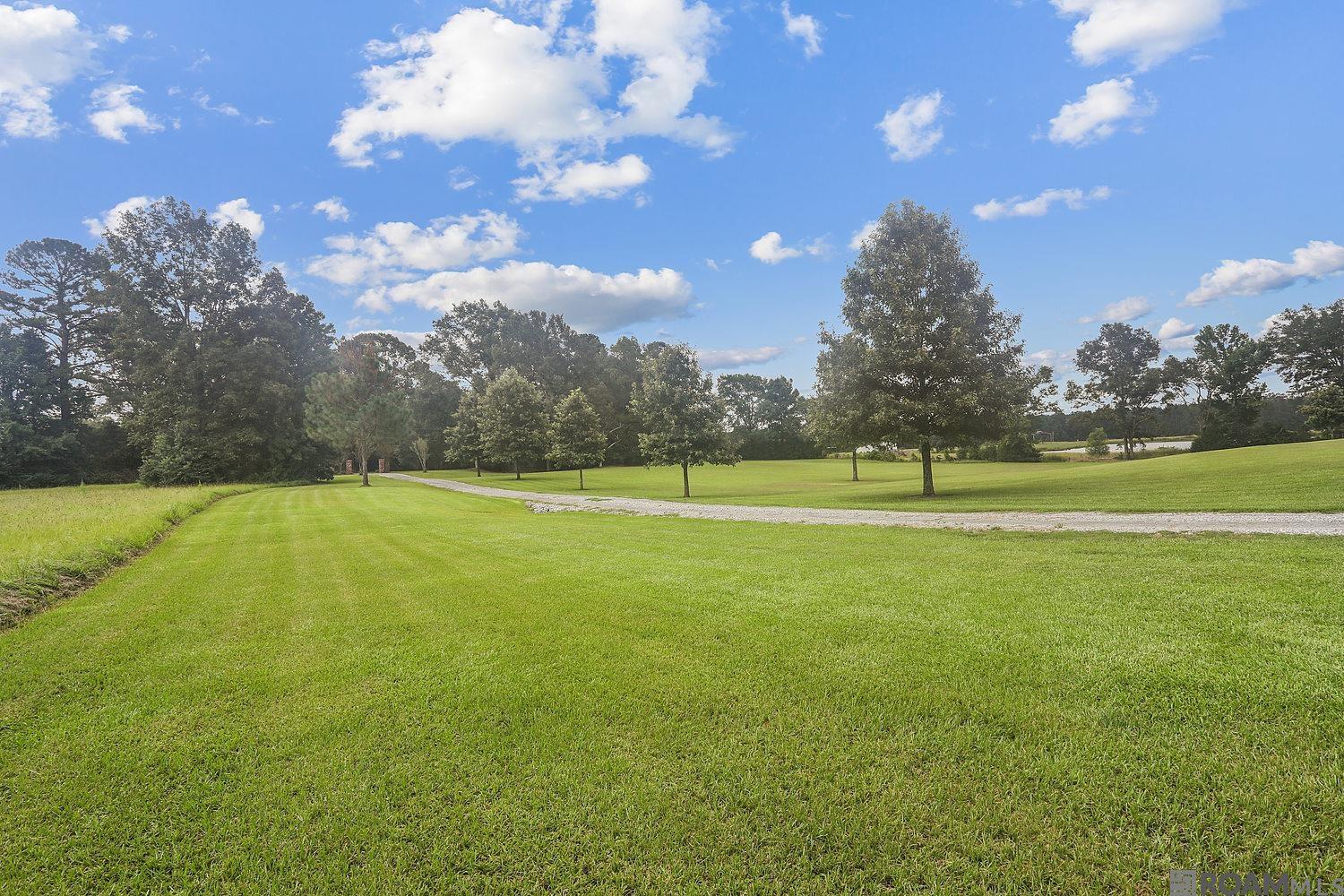 5585 La Hwy 966, St Francisville, LA, 70775