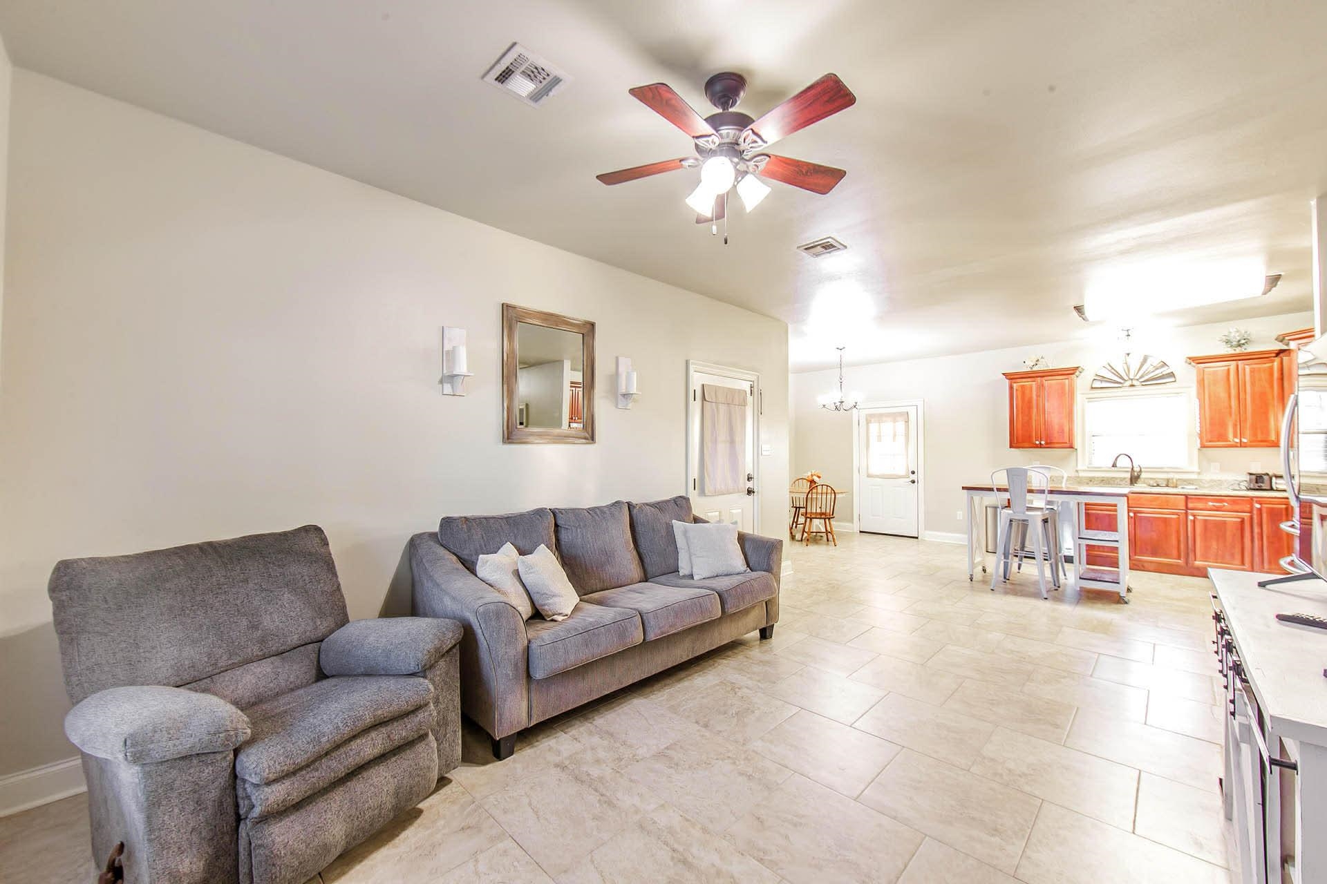 244 Bayou Vista Drive, Thibodaux, LA, 70301