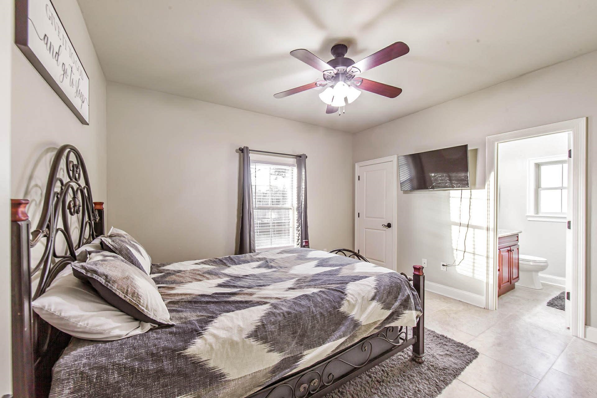 244 Bayou Vista Drive, Thibodaux, LA, 70301