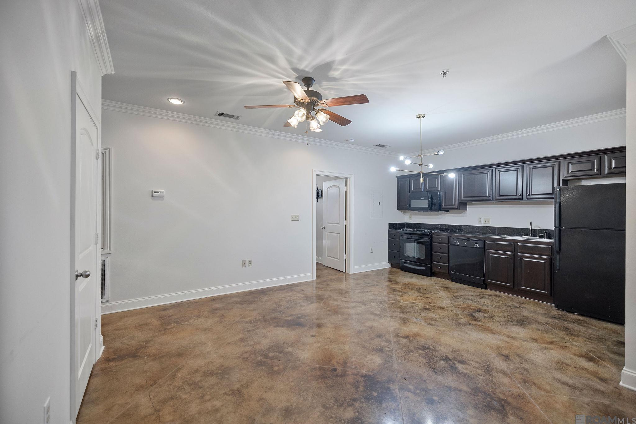 888 S Kenilworth Pkwy UNIT 4H, Baton Rouge, LA, 70820