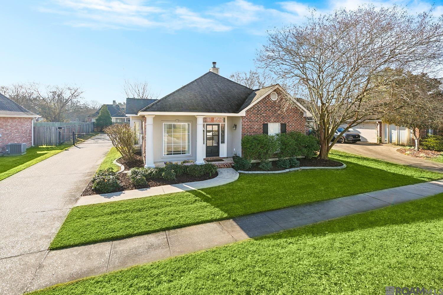 10434 Springbrook Ave, Saint George, LA, 70810