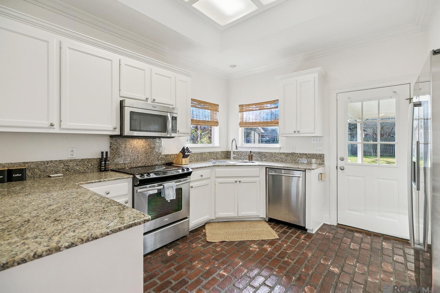 10434 Springbrook Ave, Saint George, LA, 70810