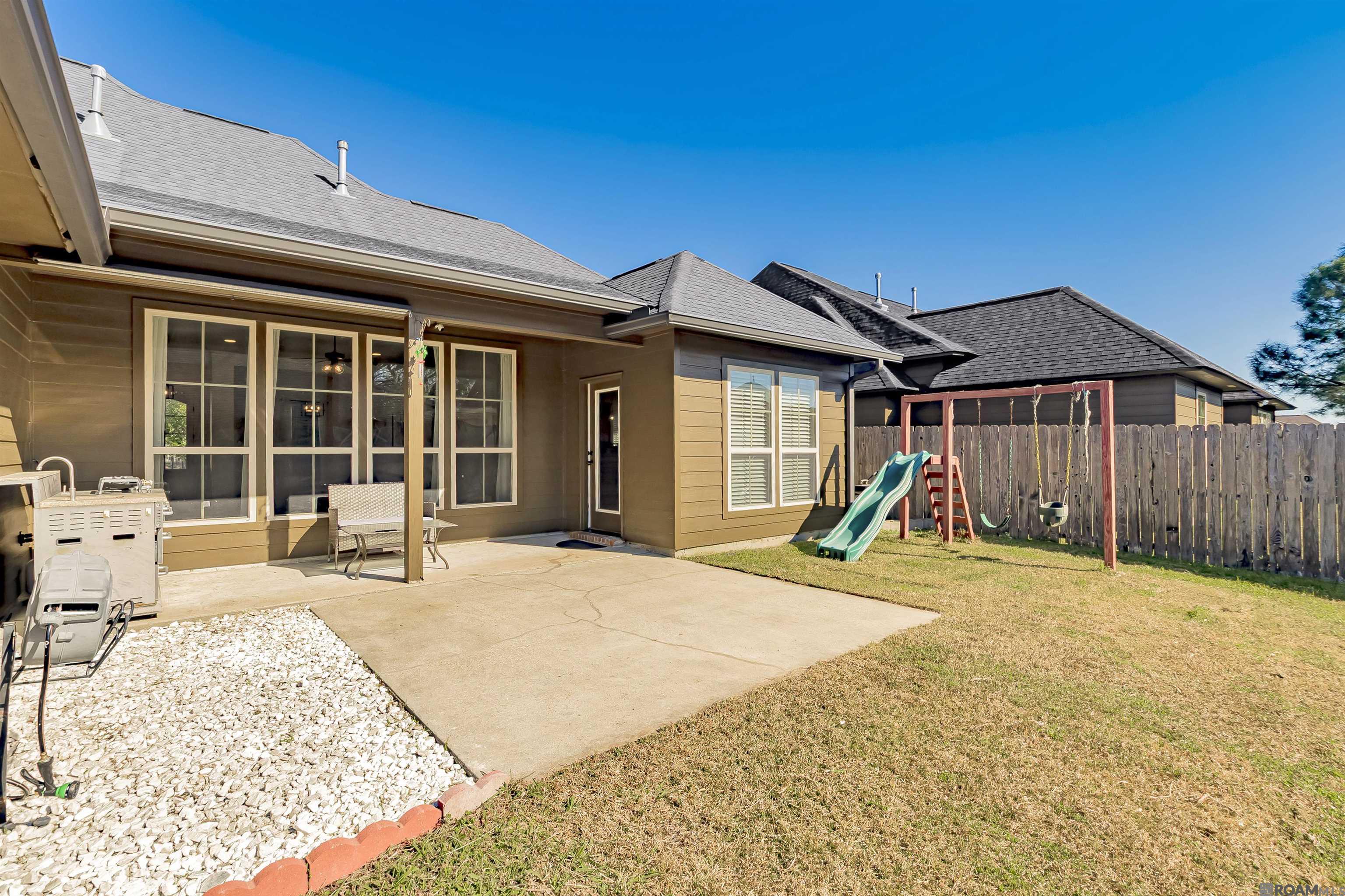 14628 Lake Town Dr, Baton Rouge, LA, 70810