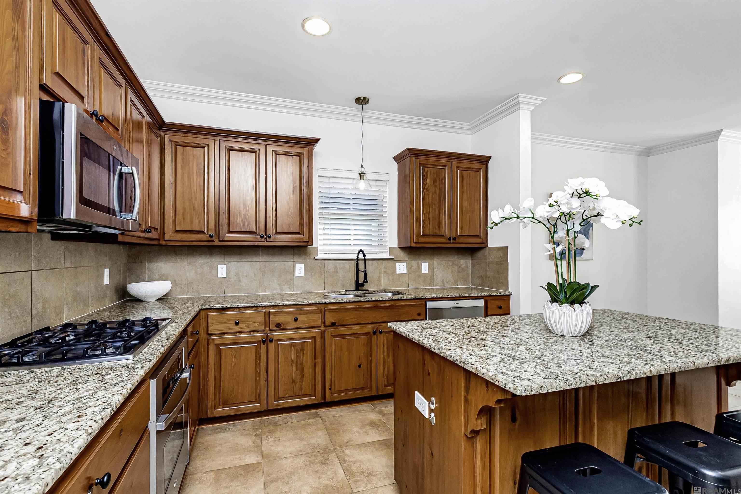 14628 Lake Town Dr, Baton Rouge, LA, 70810