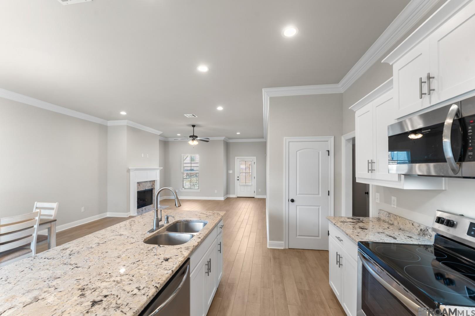 40205 Maddie Dr, Prairieville, LA, 70769