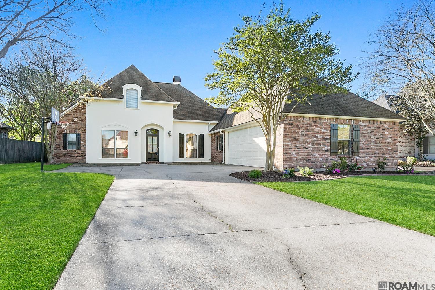 39521 Hernando De Soto Dr, Darrow, LA, 70725