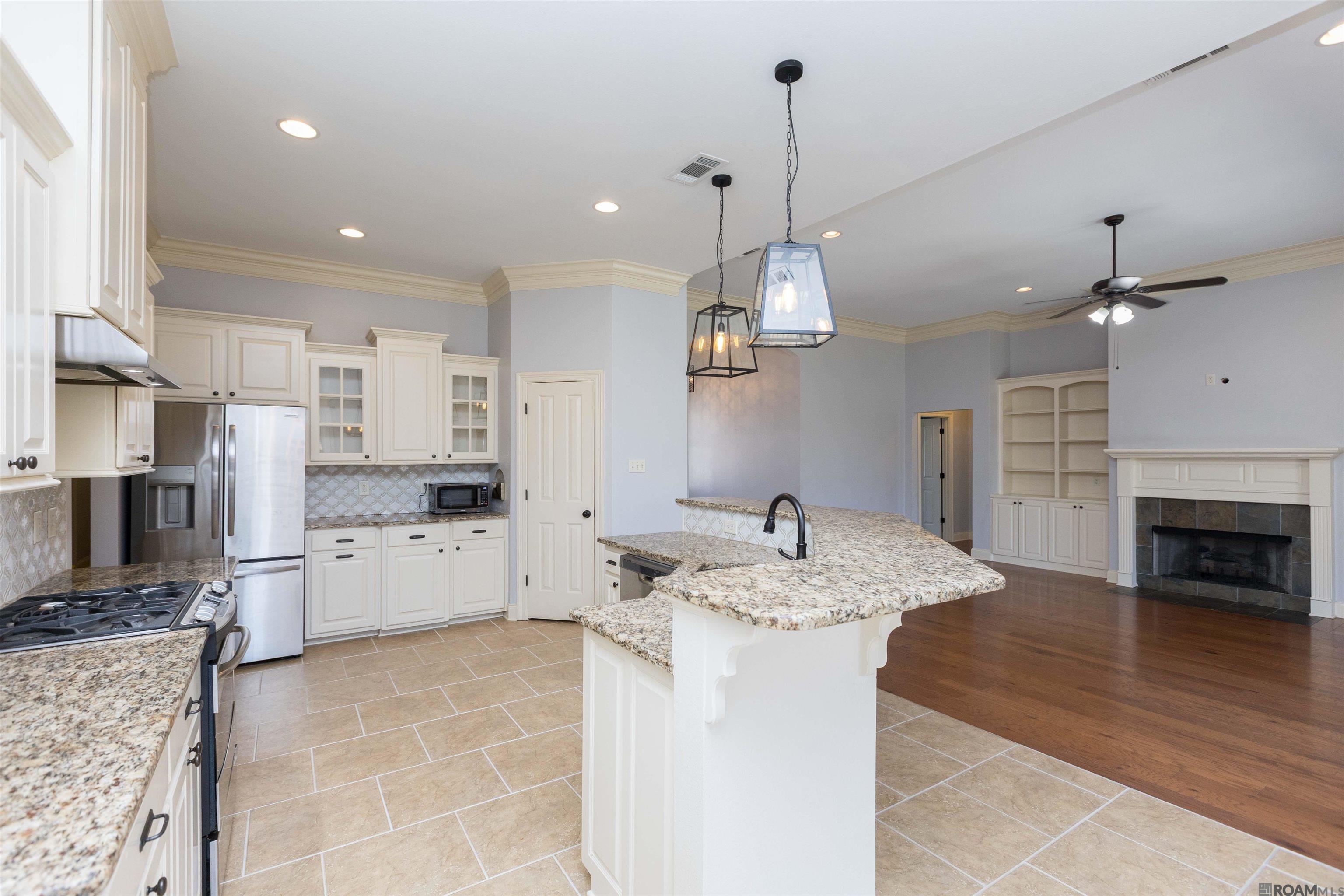 7335 Oakview Dr, Zachary, LA, 70791