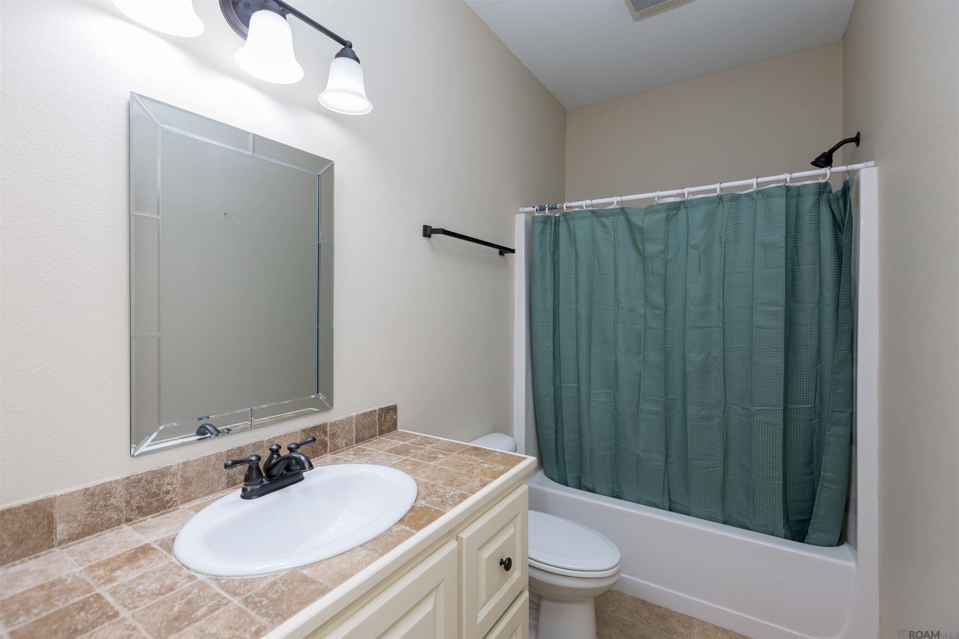 7335 Oakview Dr, Zachary, LA, 70791