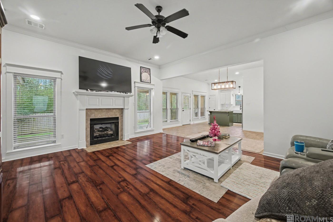 14986 Cross Creek Blvd, Walker, LA, 70785