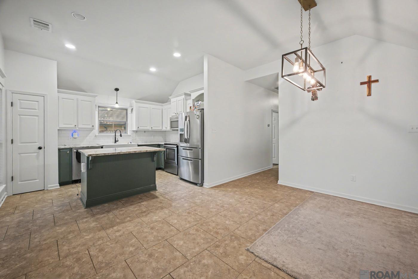 14986 Cross Creek Blvd, Walker, LA, 70785