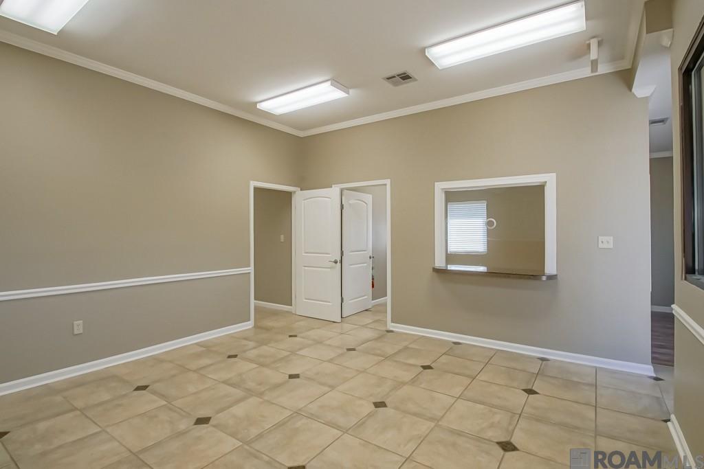 155 Del Orleans UNIT B, Denham Springs, LA, 70726