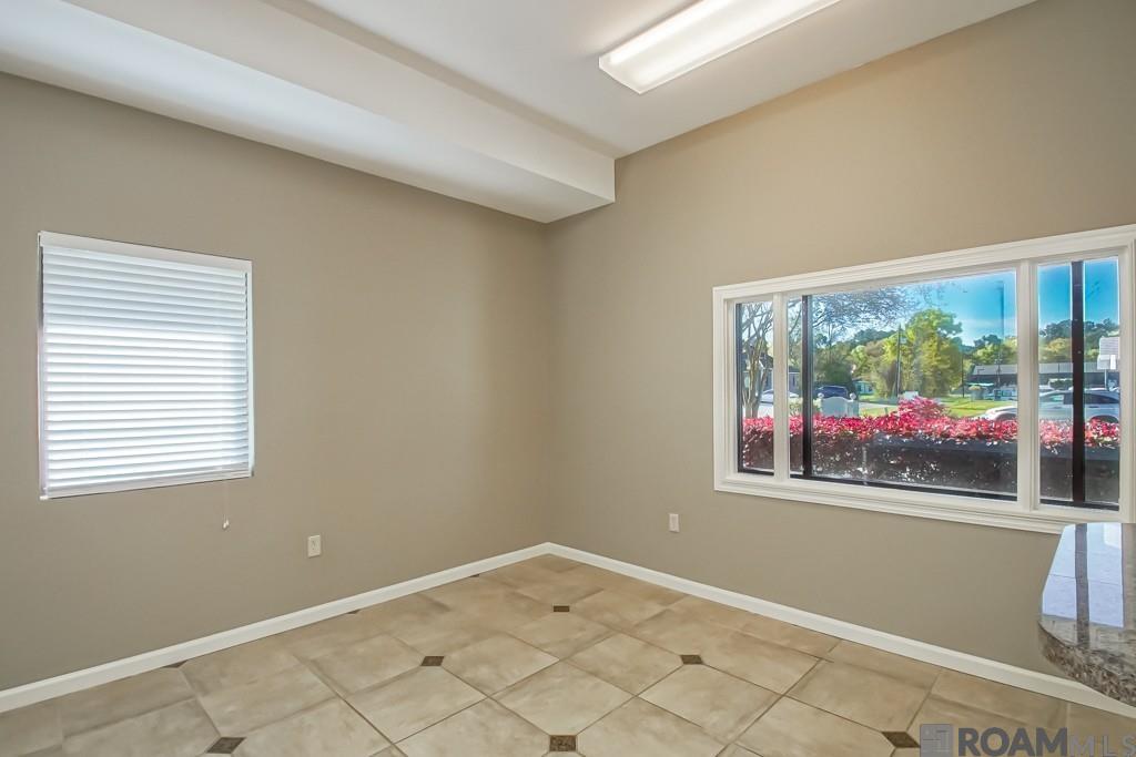 155 Del Orleans UNIT B, Denham Springs, LA, 70726