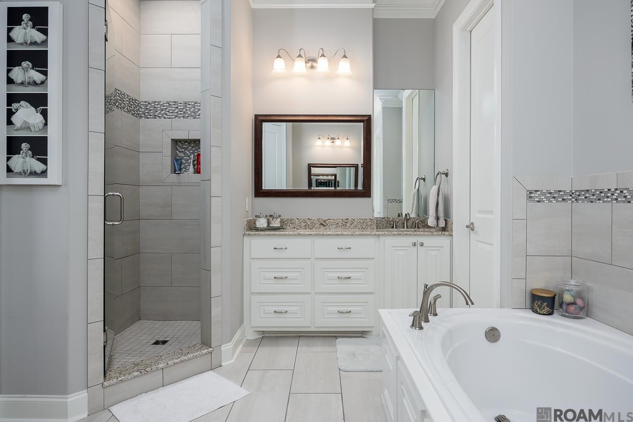 43028 Amen Ct, Gonzales, LA, 70737