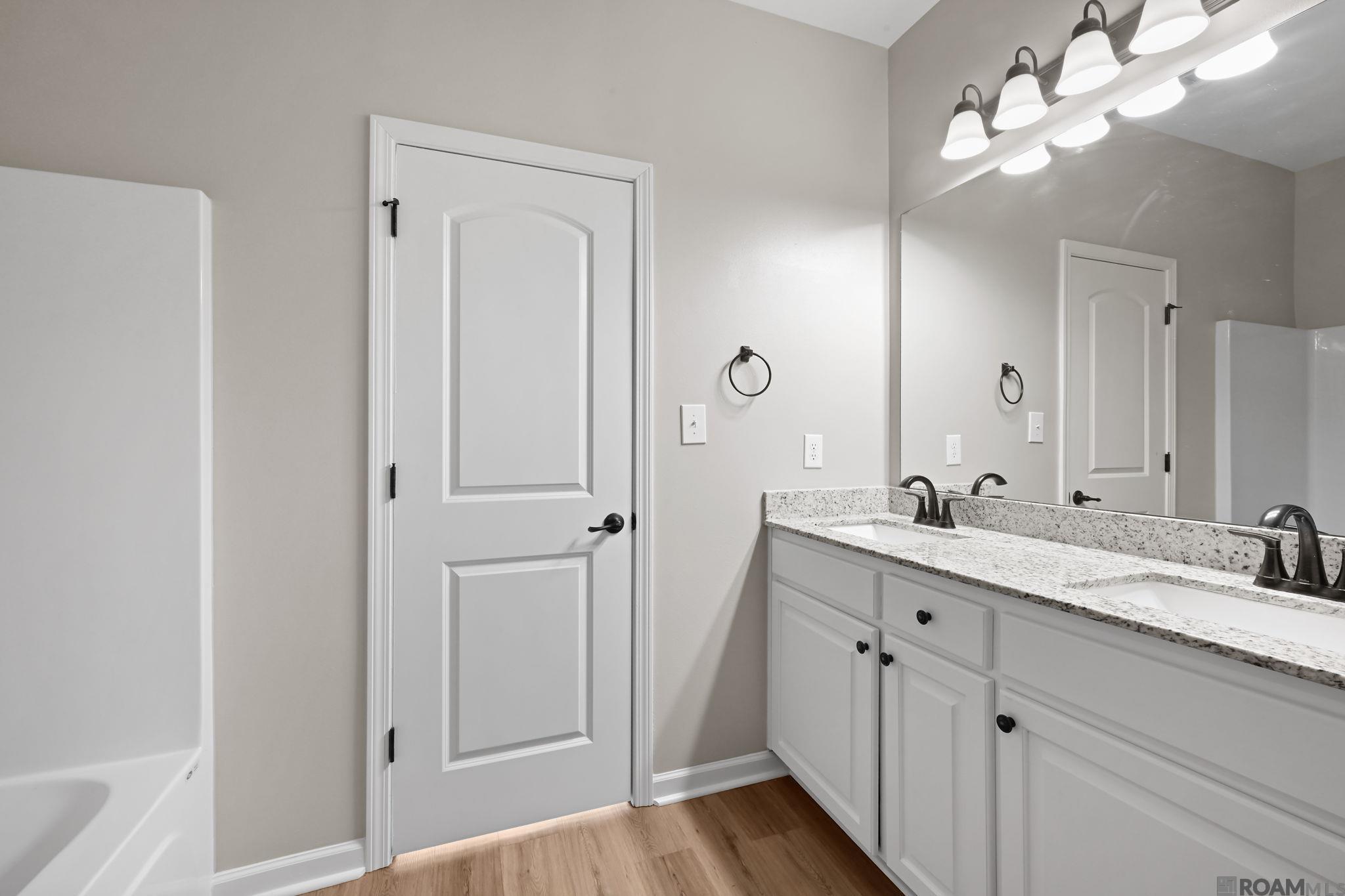 17455 Berkshire Dr, Prairieville, LA, 70769