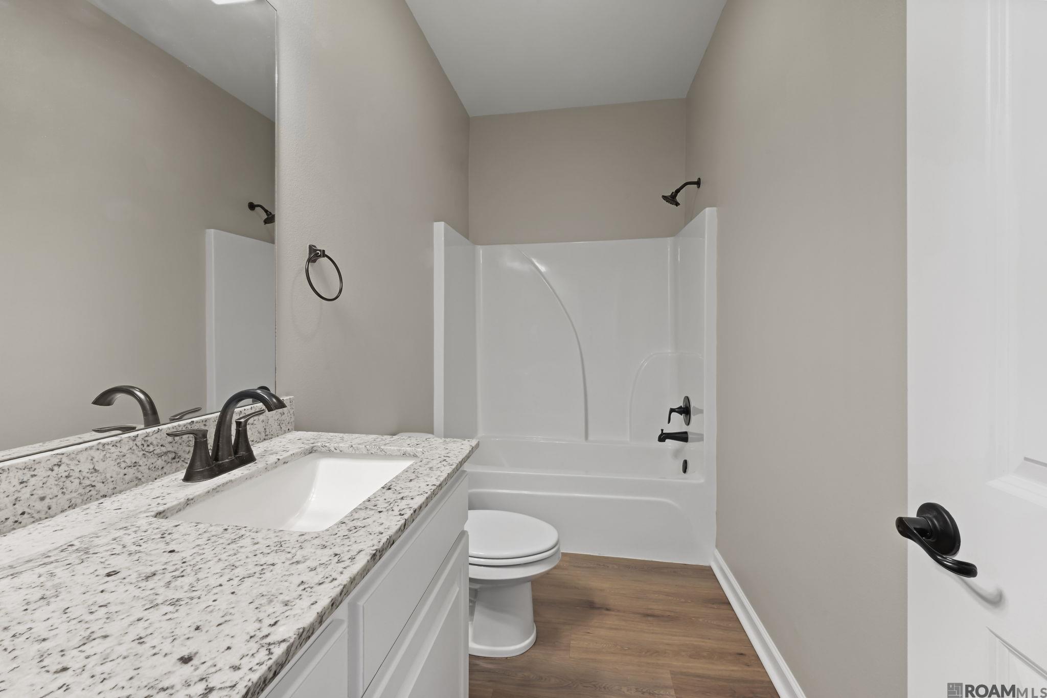 17455 Berkshire Dr, Prairieville, LA, 70769