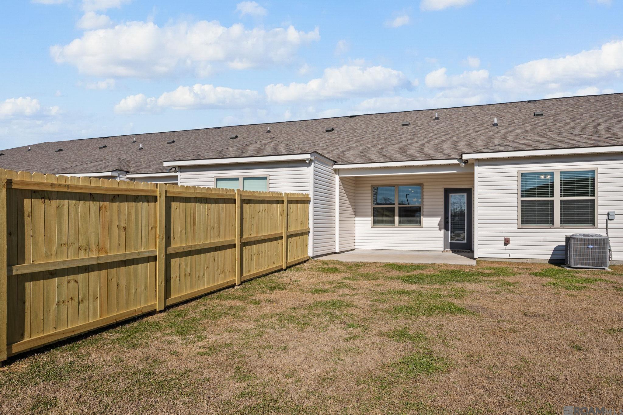 17455 Berkshire Dr, Prairieville, LA, 70769