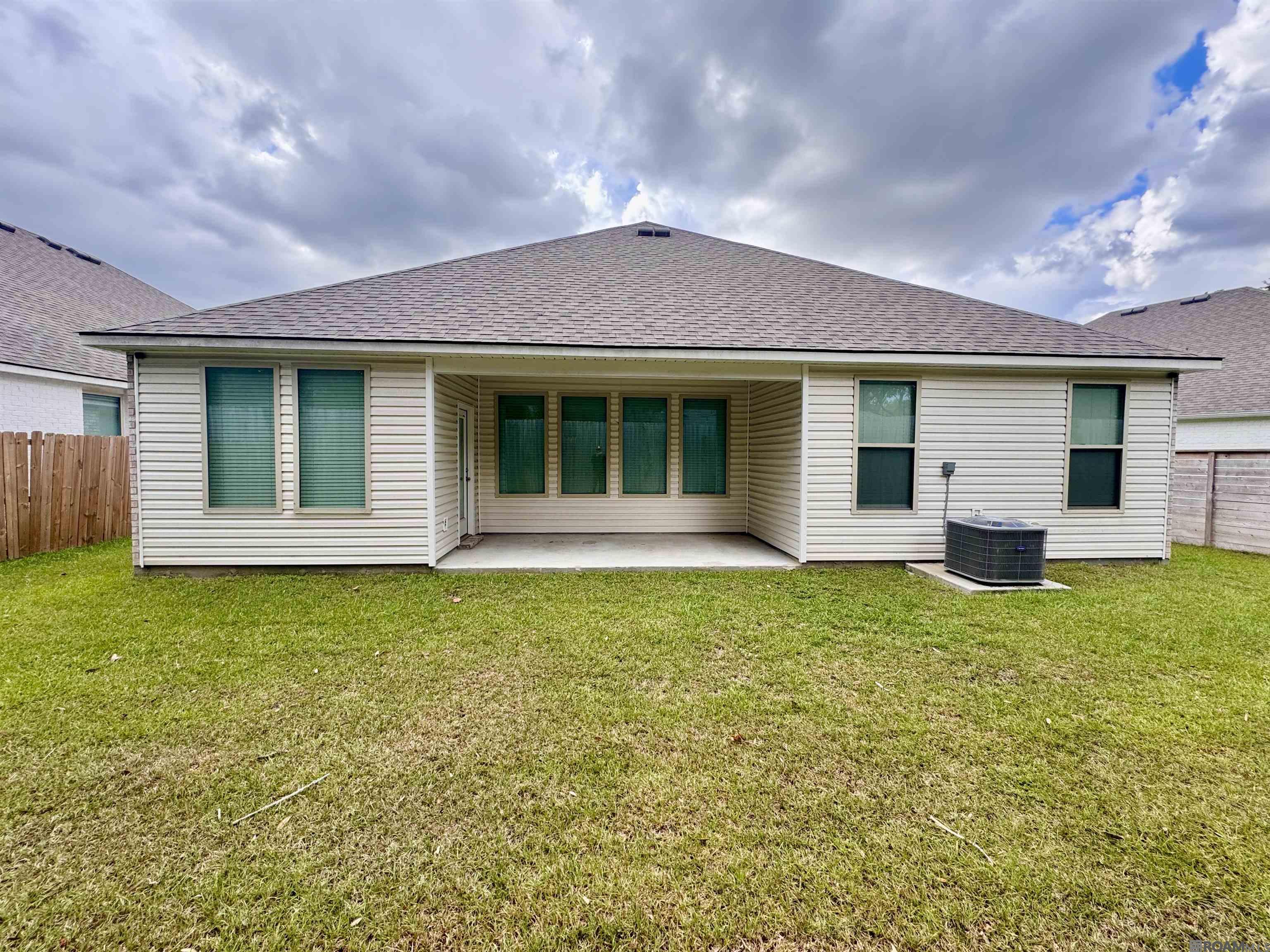 5415 Heron Nest Drive, Baton Rouge, LA, 70816