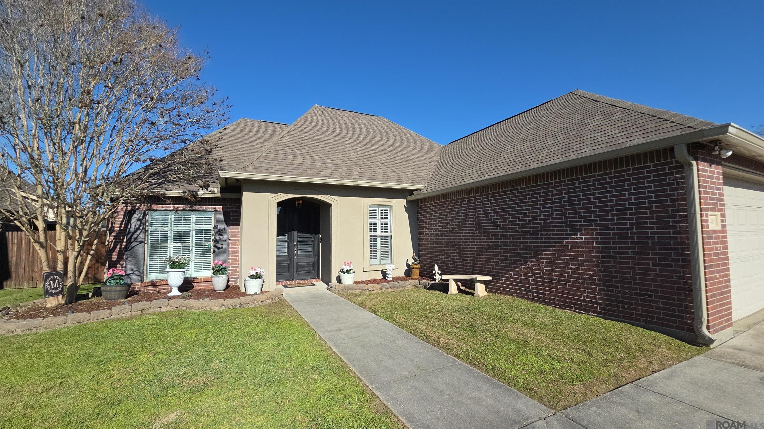 811 Avenue D, Port Allen, LA, 70767