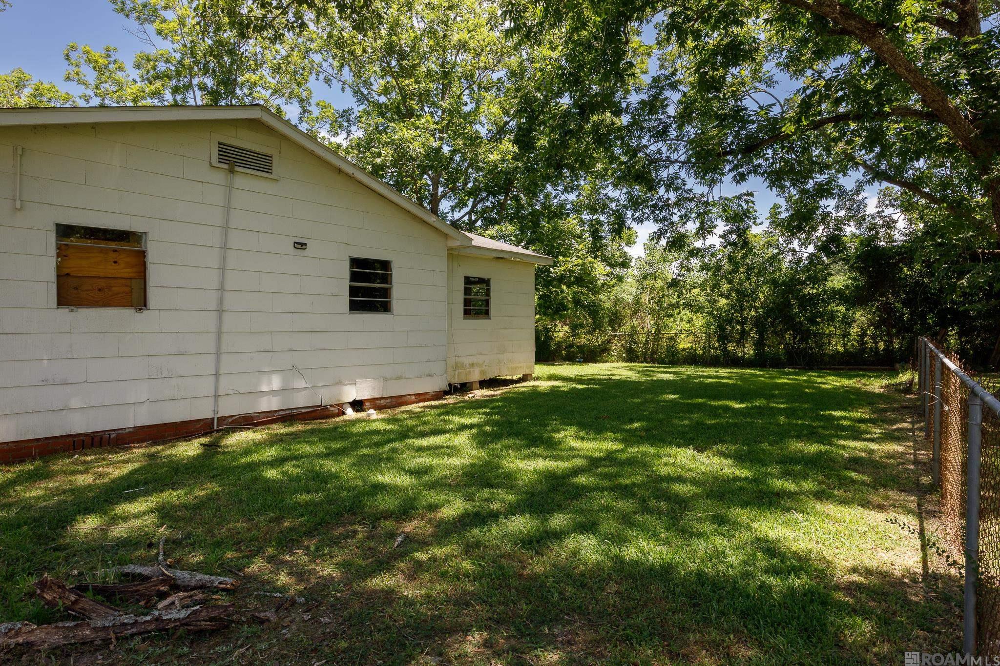 3160 La 19 Highway, Zachary, LA, 70791